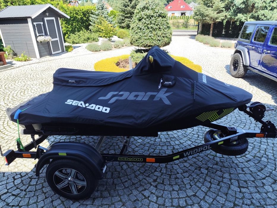 Skuter wodny SeaDoo Spark trixx 3up IBR VTS Salon PL