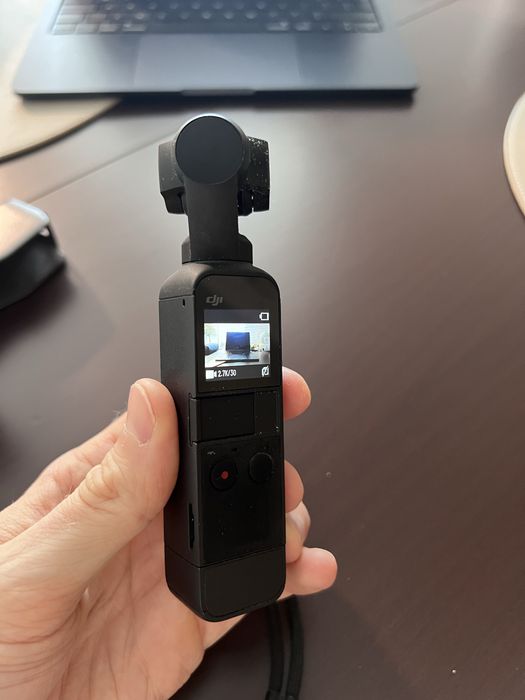 DJI Osmo Pocket 2