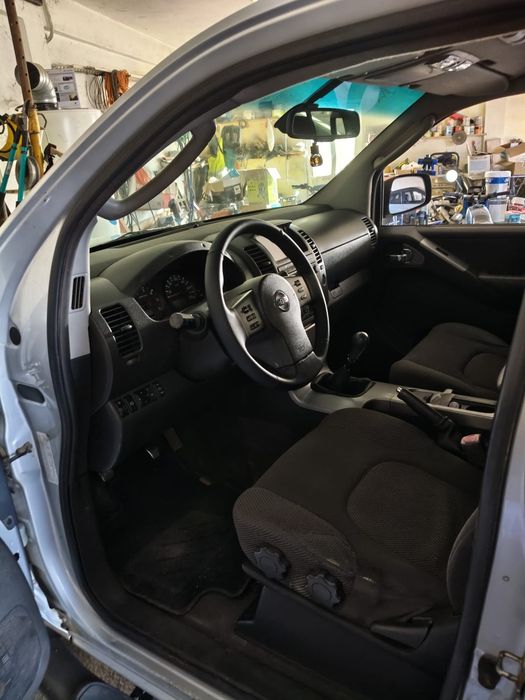 Nissan Navara D40