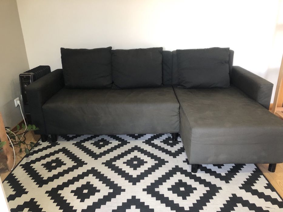 Sofa preto grande
