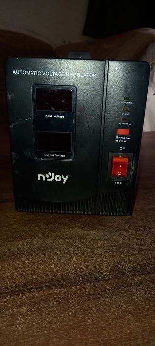 Автоматический регулятор напряжения