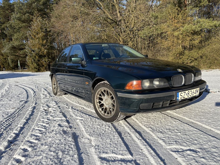 BMW E39 520i zdrowa podłoga suchy silnik
