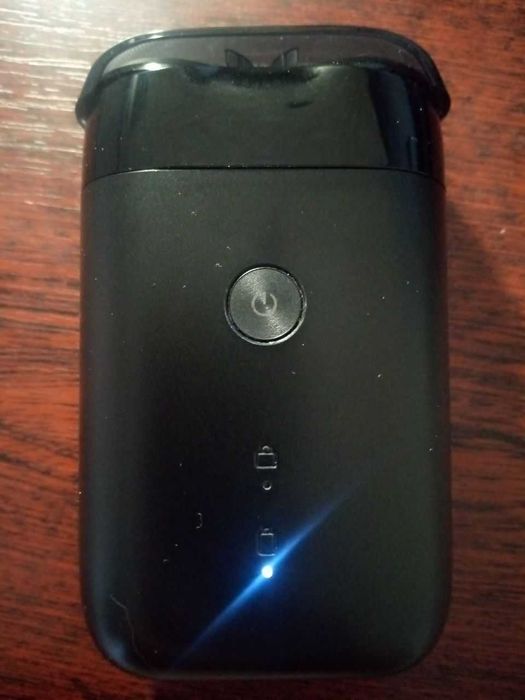 Электробритва Xiaomi S100 не рабочая.