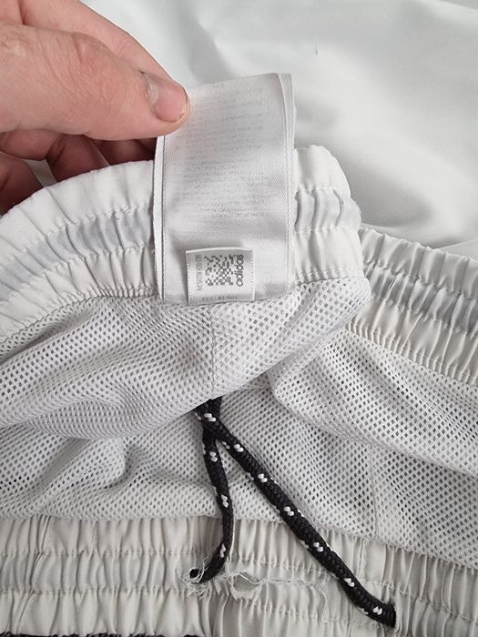 Шорти adidas білі