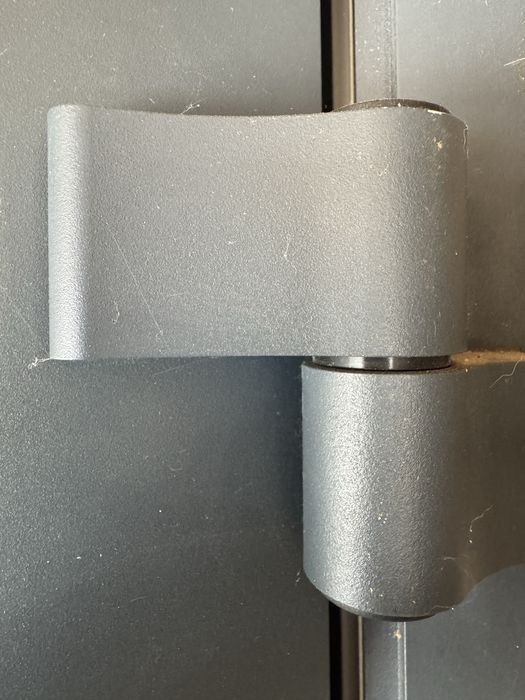 Алюмінієві дверні завіси