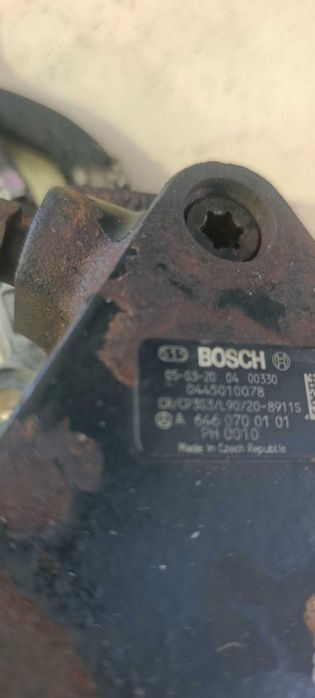 Bomba de Alta Pressão Mercedes  OM646