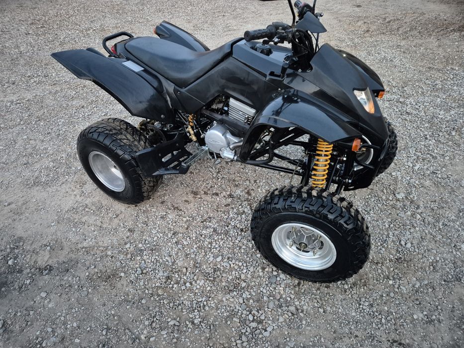 Sprzedam honda  barossa smc 300 zarejestrowany