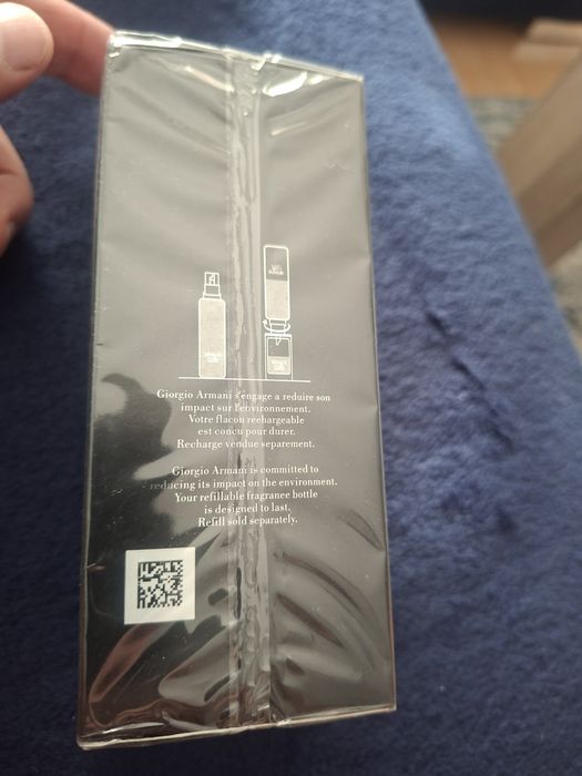 Nowe męskie perfumy zafoliowane