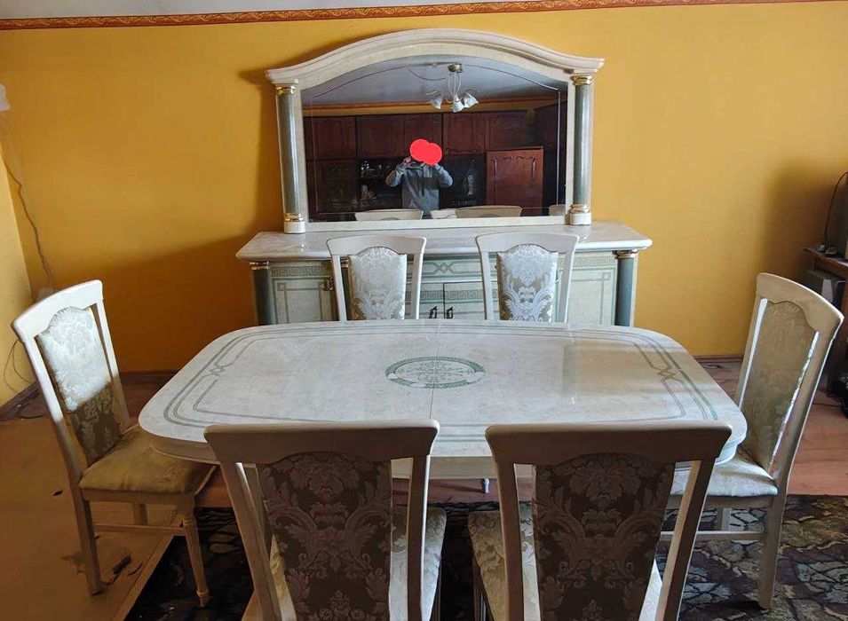 Meble do salonu komoda plus duży stół i krzesła