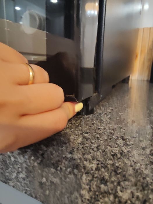 Garrafeira frigorífica para 4 garrafas