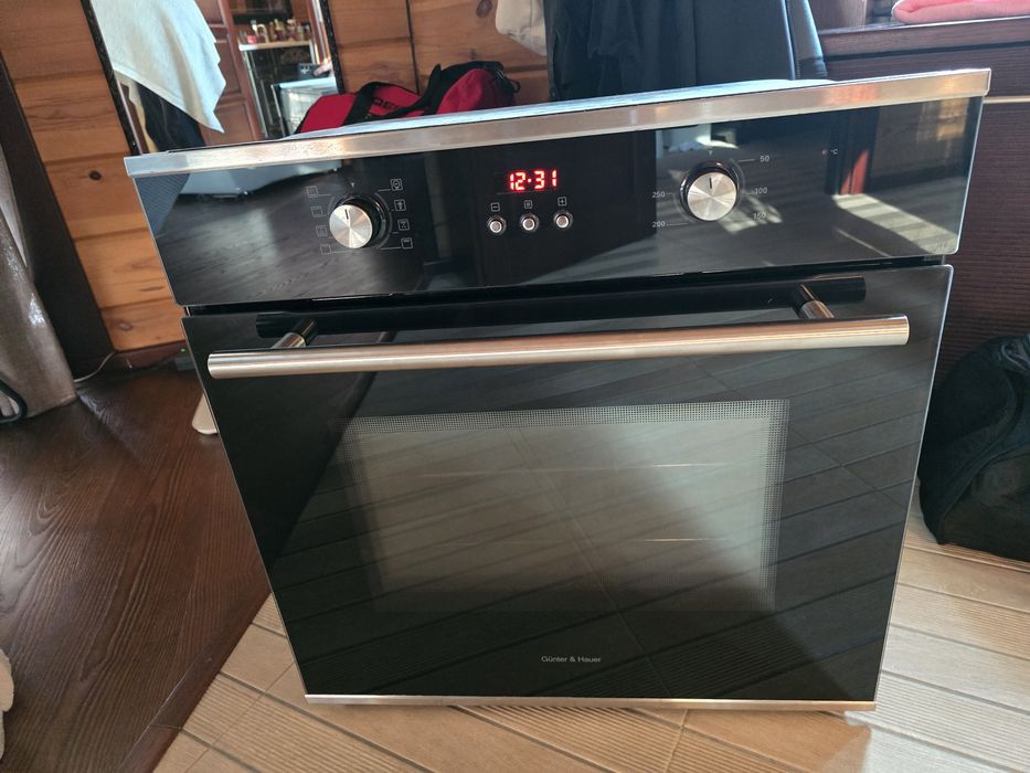 Духовой шкаф GUNTER&HAUER EOM 867
Германия