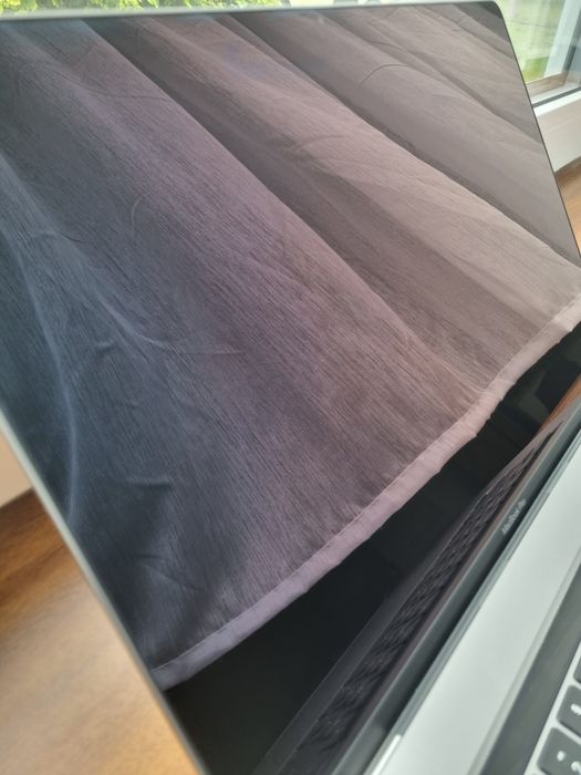 Ekran matryca do Macbook Pro 16" model a2141 emc 3347