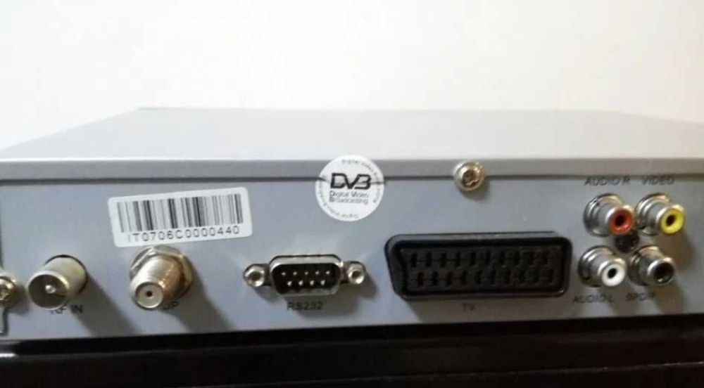 Продам тюнер DVB-C ITboox 5500