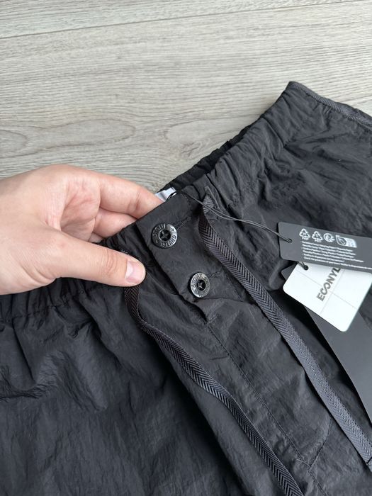 Шорти нейлонові Stone Island