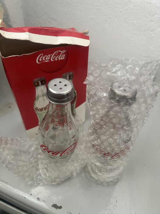 Saleiro e pimenteiro da marca coca-cola430894632162437121