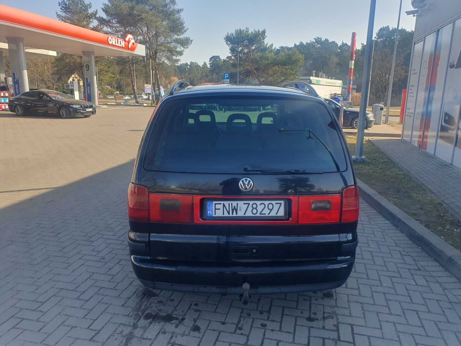 Sprzedam VW SHARAN 1,9tdi 2002r
