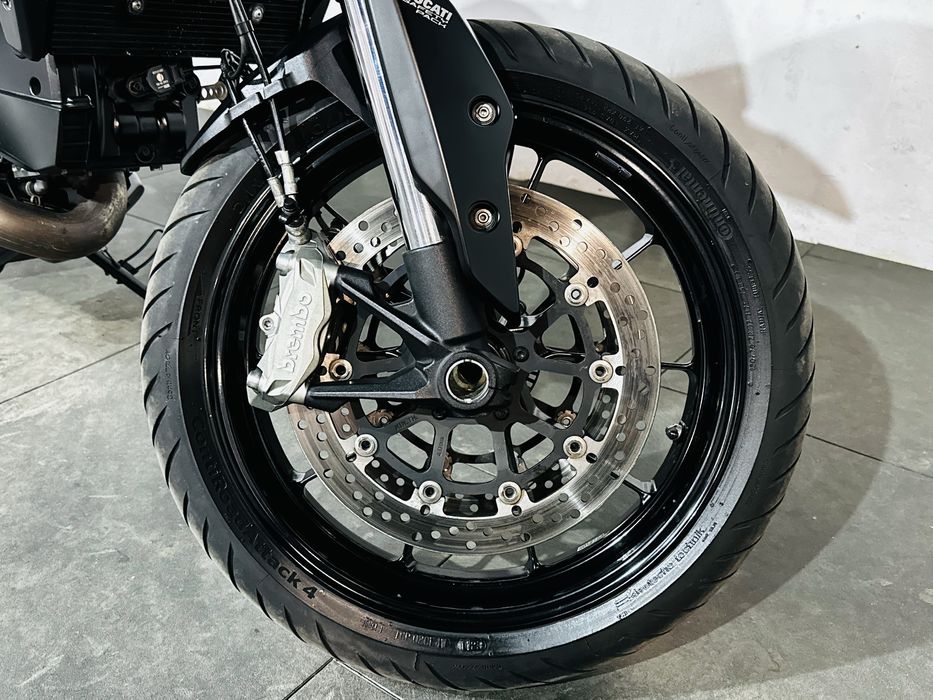 Ducati Hyperstrada 820 ABS мото з європи (8300$)