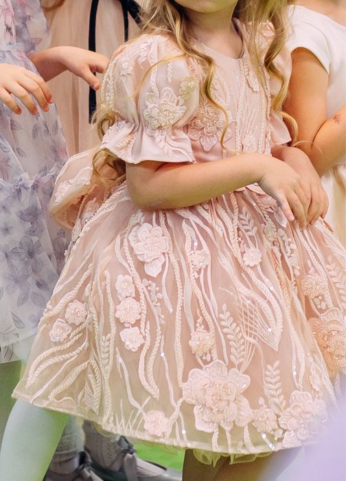 Платье на выпускной из садика (нарядное платье)