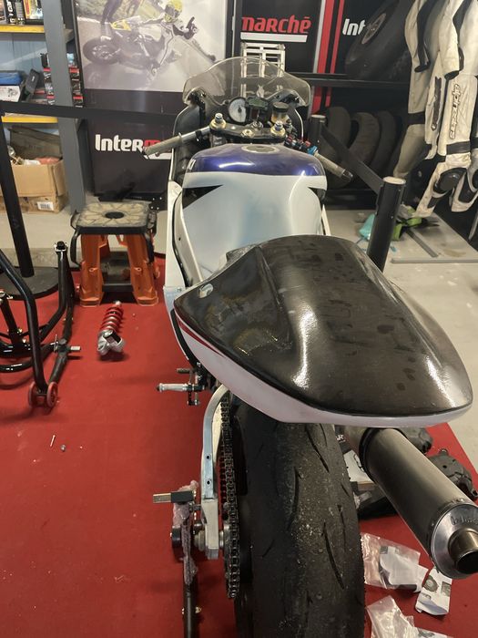 Suzuki GSXR 750 preparasa para track days