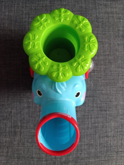 Smiki, Strzelający słonik, zabawka interaktywna