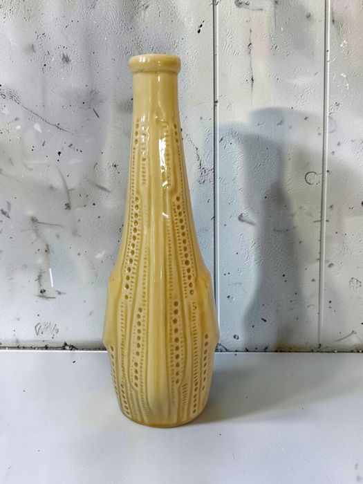 Wazon butelka porcelit Mirostowice