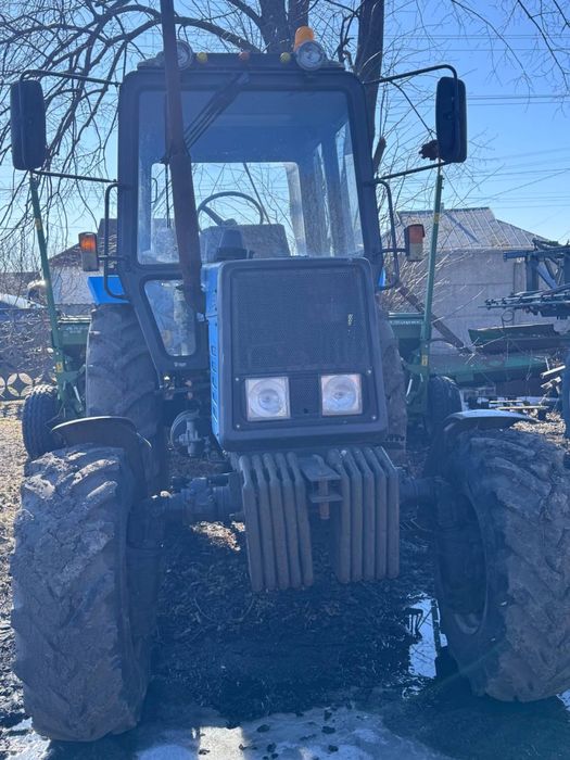 Продам трактор МТЗ-892
