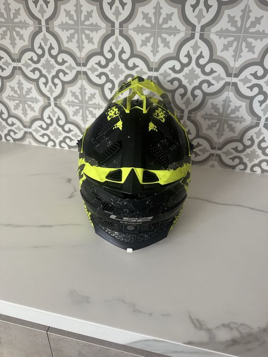Продам шлем  LS2