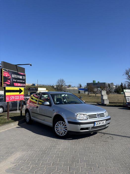 Volkswagen Golf 2001 – zadbany, doinwestowany, gotowy do jazdy