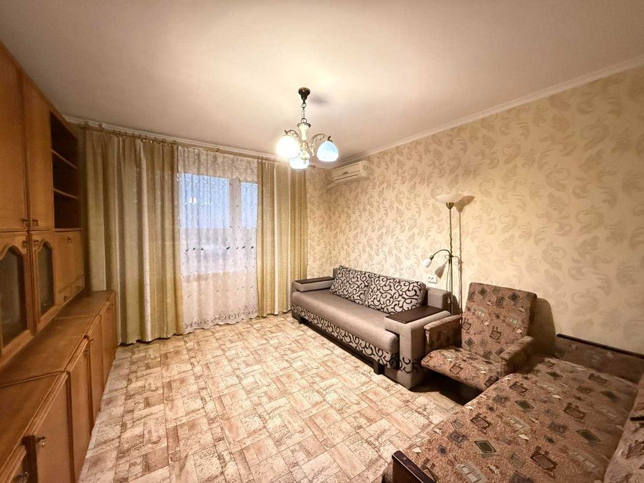 Продаю 2-кімнатну квартиру. Космонавтів. АТП