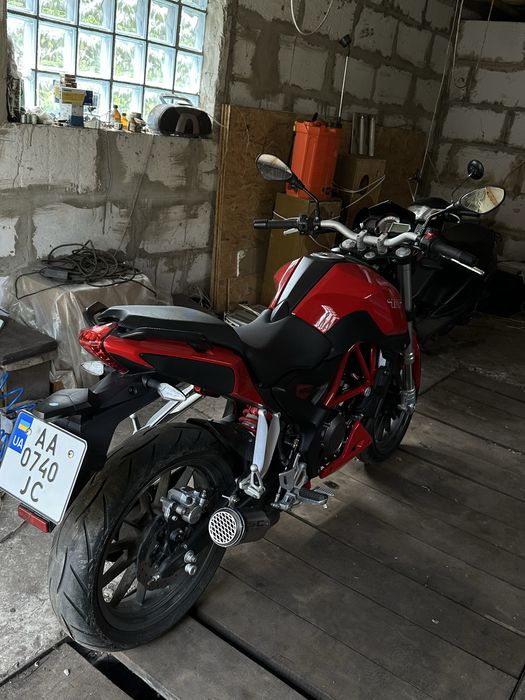 Benelli TNT 25 продаж, обмін