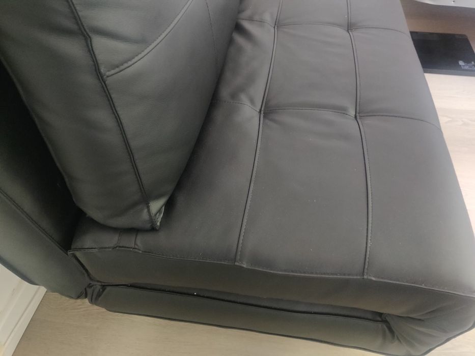 Sofá-cama preto Conforama