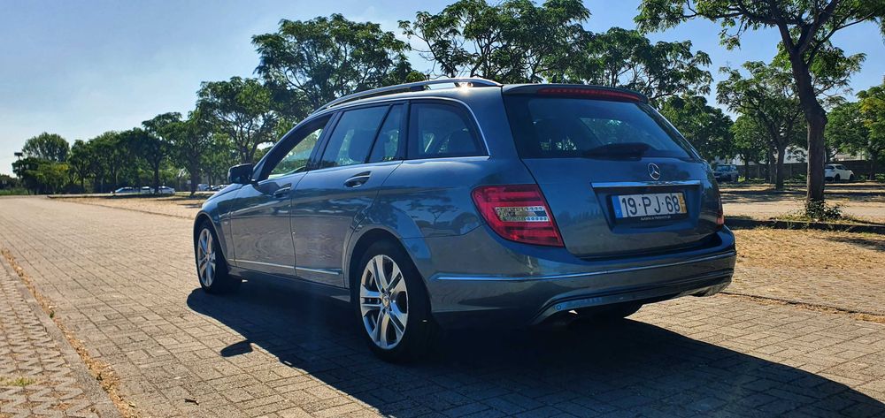 Mercedes-Benz C250 CDI Station Avantgarde (204cv) – 2011 – Manual – Sem Acidentes – Distribuição trocada – 8.000 €