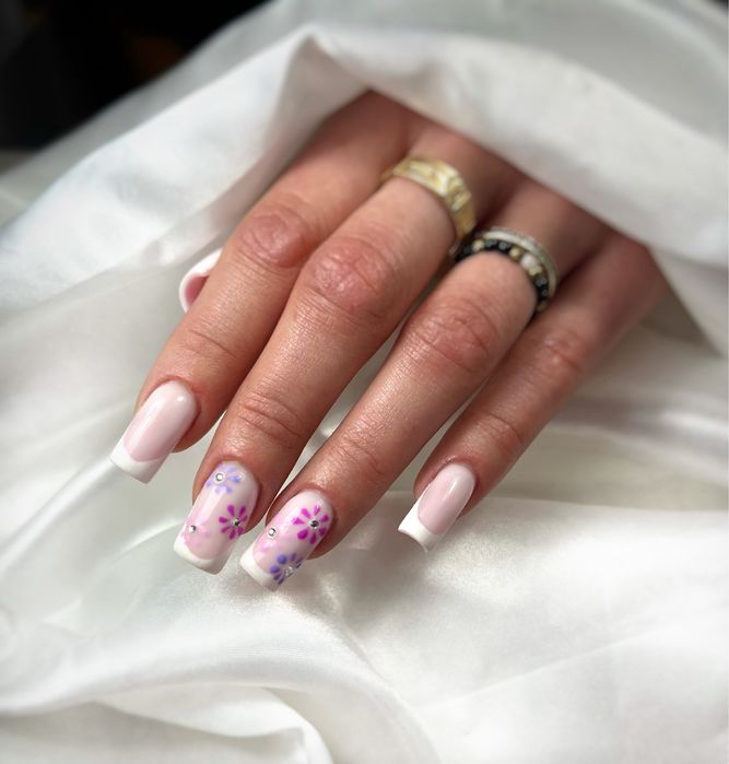 Wykonam paznokcie żelowe i hybrydowe