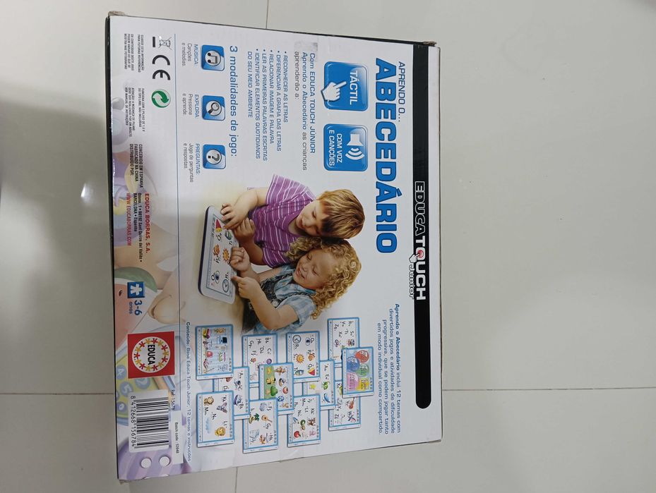 Jogo didático Etouch Júnior - Aprendo o Abecedário
Educa
