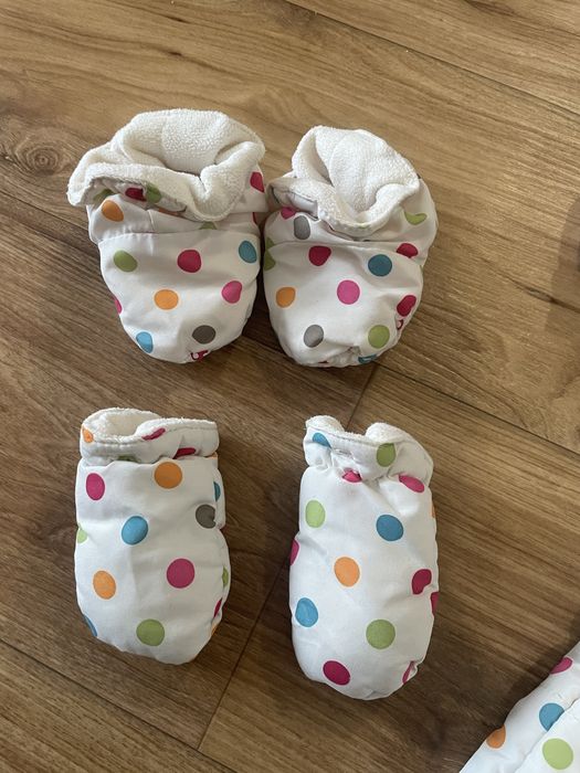 Весняний комбінезон для дівчинки