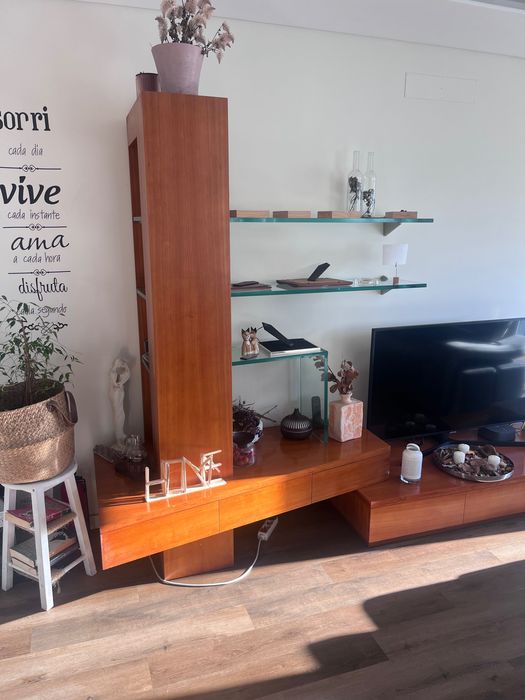 Móvel para Tv em cerejeira