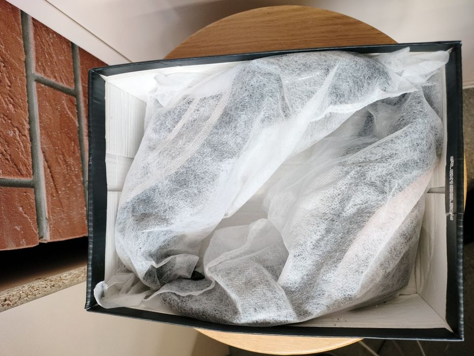 Buty, sandałki oryginalne, r.38 nowe