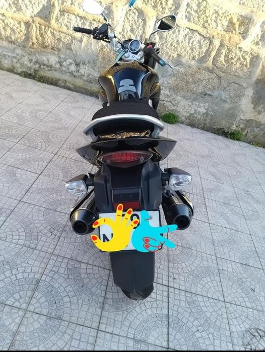 Moto suzuki Inazuma 250cc