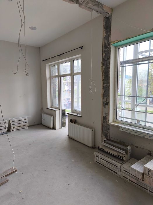 Продаж комерційне приміщення, окрема будівля, Центр, вул.Староміська