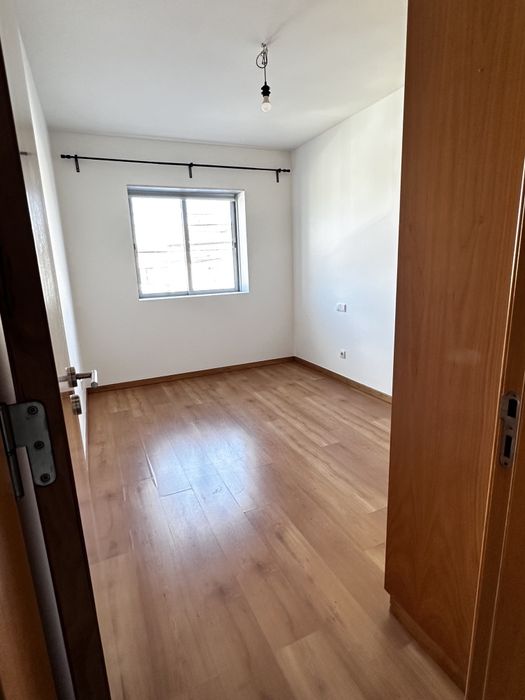 Alugo Apartamento T2 Dúplex  Aveiro