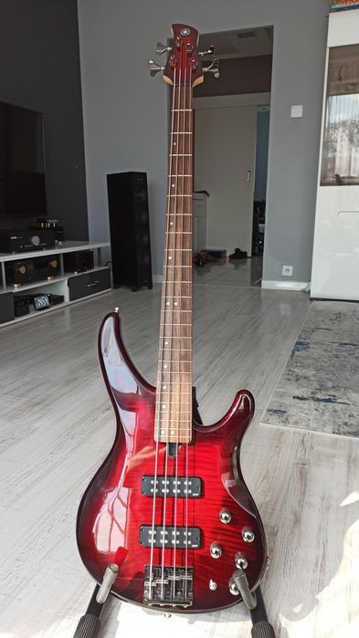 Gitara basowa Yamaha TRBX604, stan idealny, jak nowa,