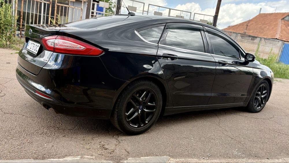 Ford fusion 2.5газ/бензин