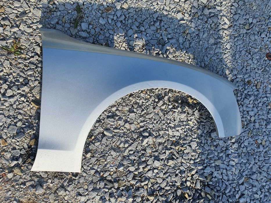 Audi A5 S5 COUPE błotnik prawy przód kolor srebrny LX7W 1