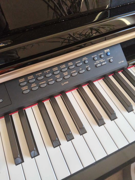 Pianino Yamaha Clavinova