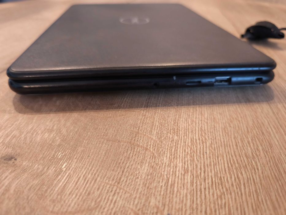 laptop Dell Latitude 3300 i5-8250U 8GB 256GB WIN10PRO KAMERA DOTYKOWY