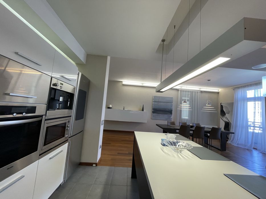 Без комиссии!!Квартира  VIP уровня . Царское село!