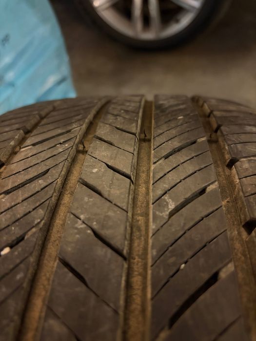 Opony letnie Kumho Crugen HP71 235/45 R19 3zt(możliwość zakupu 1 sz)