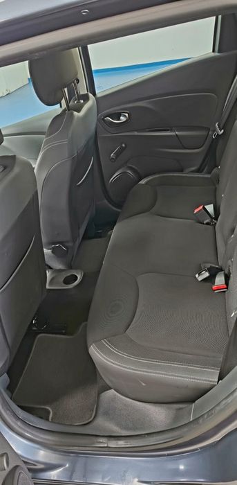 Renault Clio — fotografia 6