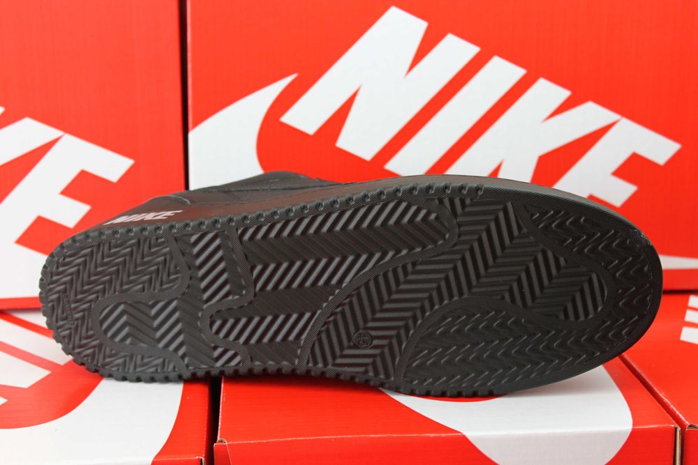Nike  черные кеды кроссовки кросівки из натуральной кожи(код:26-22чер)