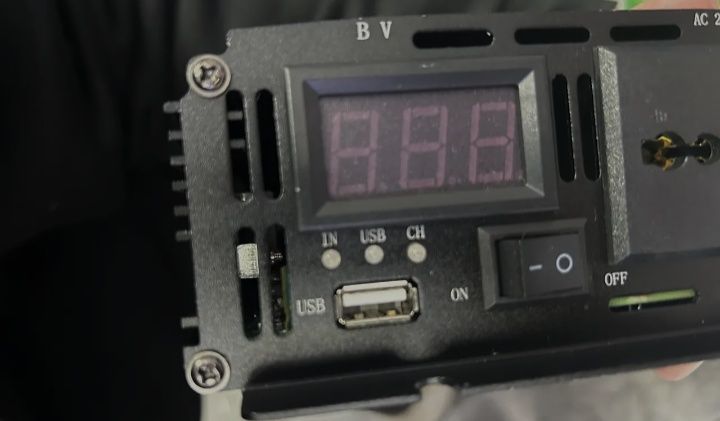 Перетворювач 3200W уцінка 1300 грн